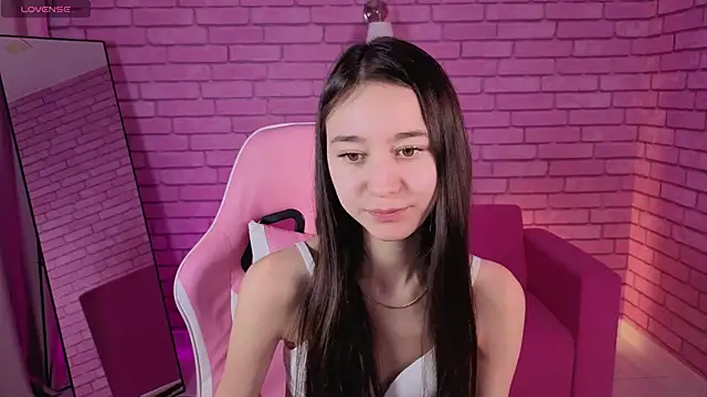 Nicole Brownie online show from 03.10.26