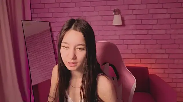 Nicole Brownie online show from 05.12.26