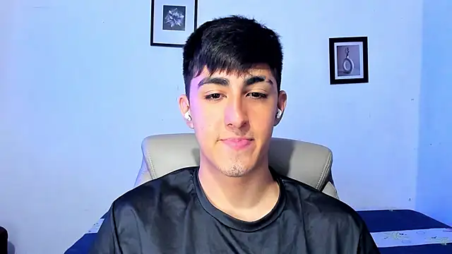 Snapshot of babyted272 chatting on 02.04.26 babyted272 online show from 02.04.26