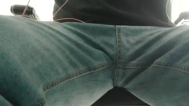 Snapshot of HarryQS chatting on 03.15.26 HarryQS online show from 03.15.26