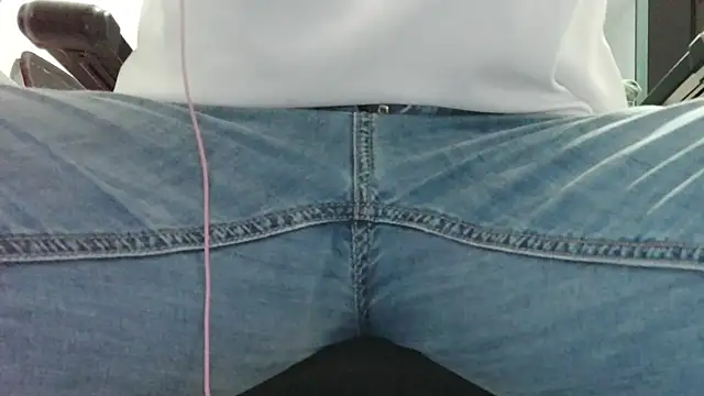 Snapshot of HarryQS chatting on 03.26.26 HarryQS online show from 03.26.26