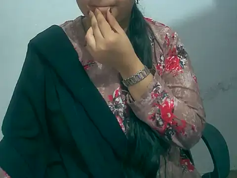 Cute Aliyaa online show from 03.08.26