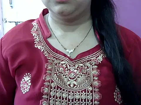 Cute Aliyaa online show from 05.17.26