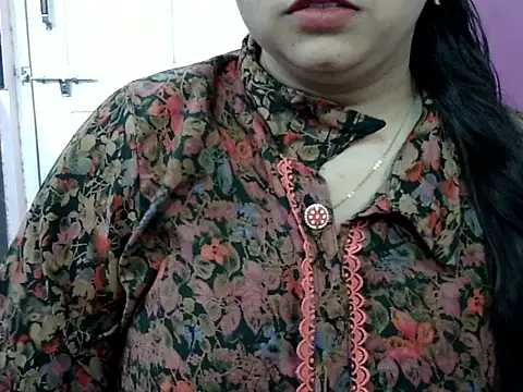 Cute Aliyaa online show from 05.20.26