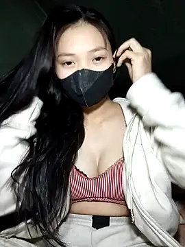 derylove  online show from 03.06.26