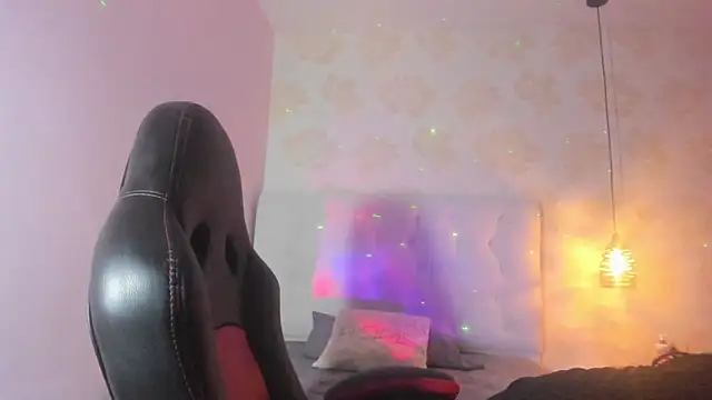 BONNIE CH1 online show from 02.05.26