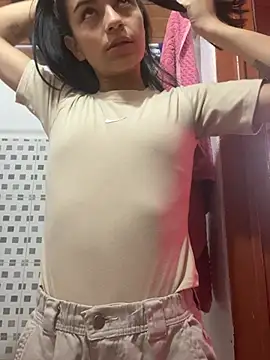 Snapshot of bliinkii_and_luka_ chatting on 03.02.26 bliinkii and luka online show from 03.02.26