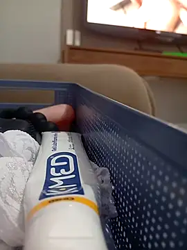 Snapshot of jhenyseducao chatting on 03.04.26 jhenyseducao online show from 03.04.26