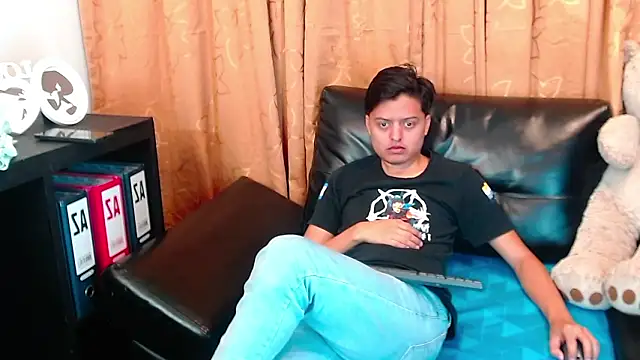 Snapshot of Kevin_Charless chatting on 03.13.26 Kevin Charless online show from 03.13.26