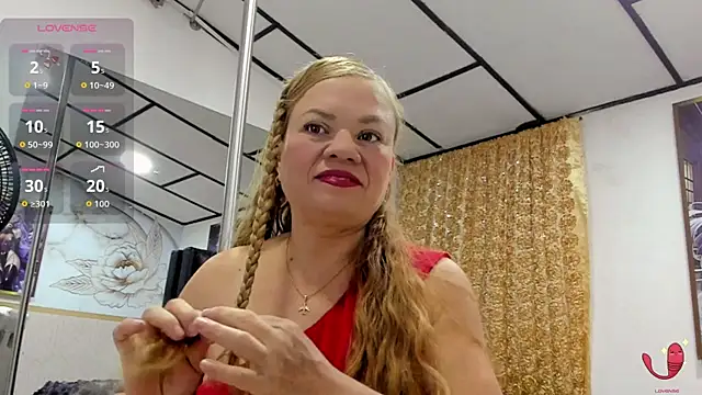 alicee  mature online show from 04.05.26