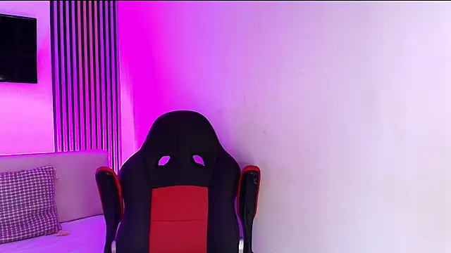 tammy bensom1 online show from 04.09.26