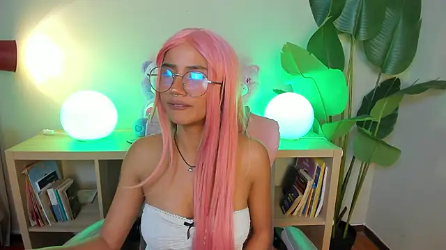 Lia flor online show from 03.02.26