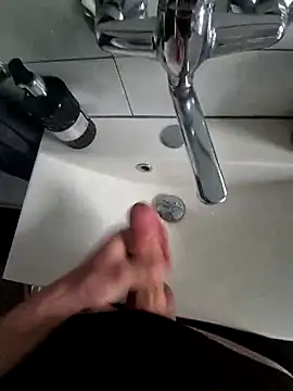 Snapshot of kondec chatting on 02.02.26 kondec online show from 02.02.26