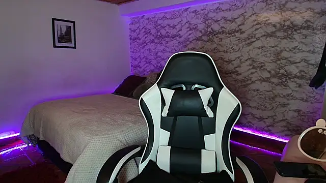 Camila IRoose online show from 03.21.26