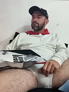 hairyandbigmann online show from 03.12.26