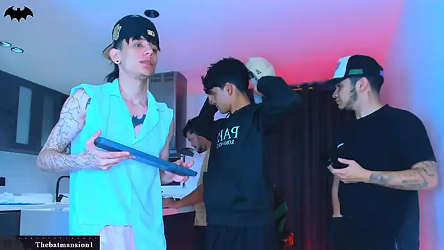 Snapshot of TheBatMansion chatting on 02.24.26 TheBatMansion online show from 02.24.26