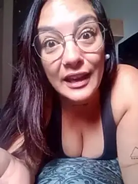 kuramaqueen online show from 02.26.26