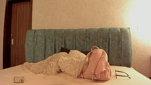 Snapshot of Aleera_Walton chatting on 02.26.26 Aleera Walton online show from 02.26.26