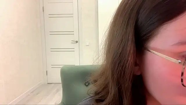 Snapshot of cherishedwish chatting on 07.10.26 cherishedwish online show from 07.10.26