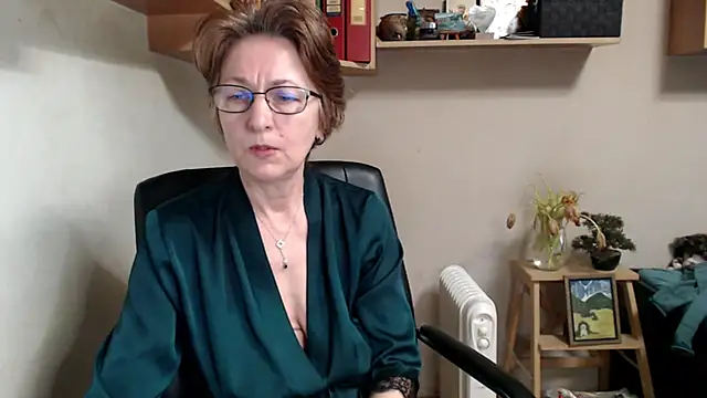 katemodel online show from 02.13.26