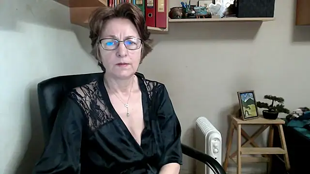 katemodel online show from 02.23.26