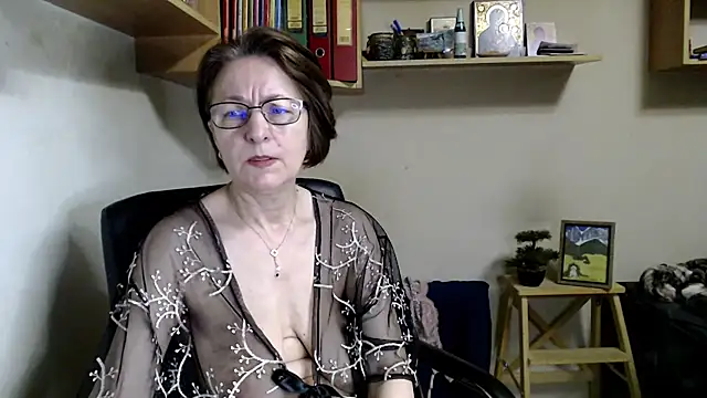 katemodel online show from 07.04.26