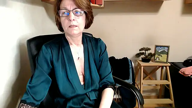 katemodel online show from 07.13.26