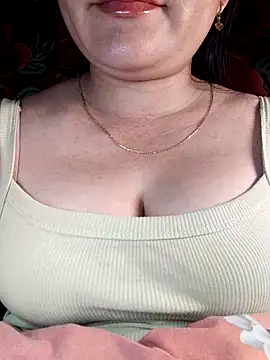 Snapshot of Reina_Fcup01 chatting on 02.12.26 Reina Fcup01 online show from 02.12.26