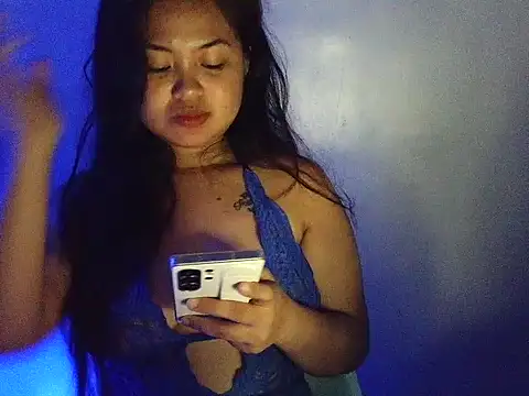 Chillntalkmami online show from 02.18.26