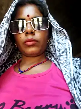 Riyakumari hot66 online show from 05.16.26