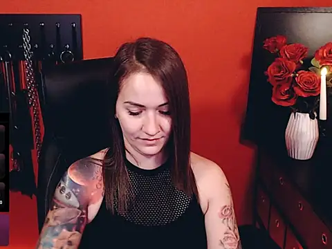 Snapshot of _MissJaneWarren_ chatting on 02.04.26 MissJaneWarren online show from 02.04.26