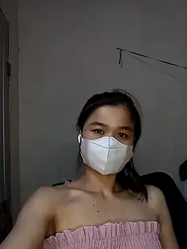 Snapshot of Daisy-lusia2026 chatting on 04.19.26 Daisy-lusia2026 online show from 04.19.26