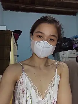 Snapshot of Daisy-lusia2026 chatting on 05.17.26 Daisy-lusia2026 online show from 05.17.26