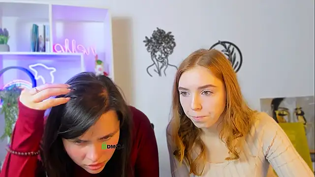 Snapshot of stella_flower chatting on 02.13.26 stella flower online show from 02.13.26