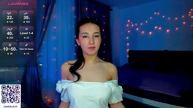 Anna Elfii online show from 02.28.26