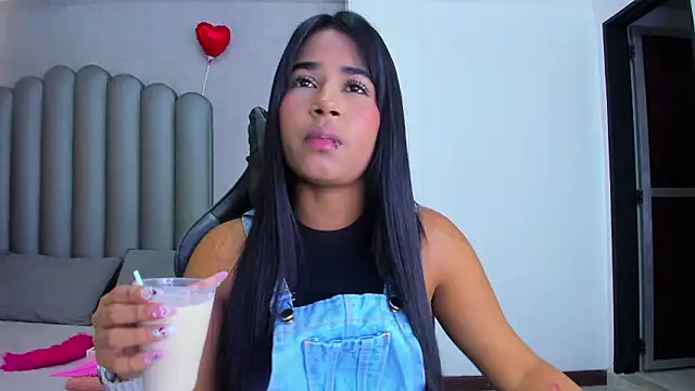 Snapshot of Shirleytaylor- chatting on 03.20.26 Shirleytaylor- online show from 03.20.26