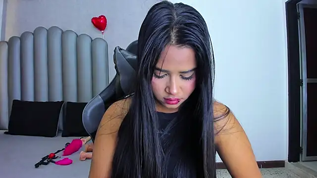 Snapshot of Shirleytaylor- chatting on 03.24.26 Shirleytaylor- online show from 03.24.26