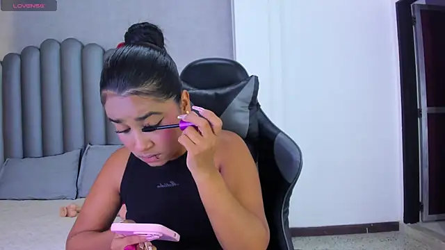 Snapshot of Shirleytaylor- chatting on 04.16.26 Shirleytaylor- online show from 04.16.26