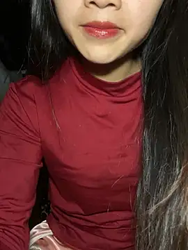 Snapshot of uyensexy chatting on 02.25.26 uyensexy online show from 02.25.26