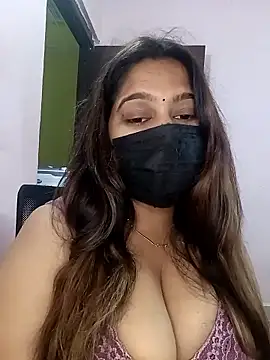 Aliya Hott online show from 04.29.26