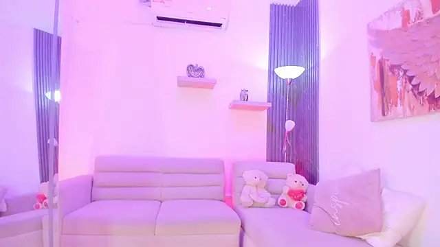 TAHIELA  online show from 02.21.26