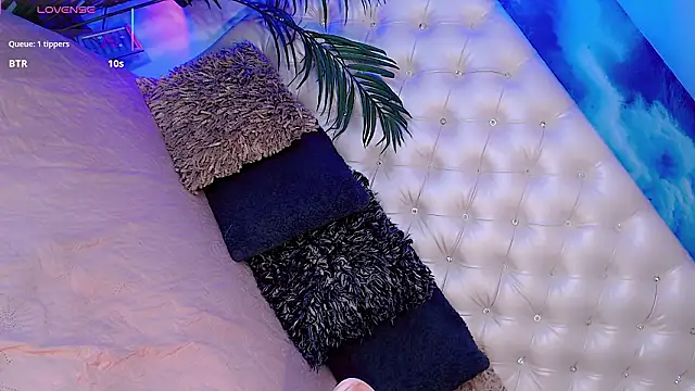 Baby Lumina online show from 02.03.26