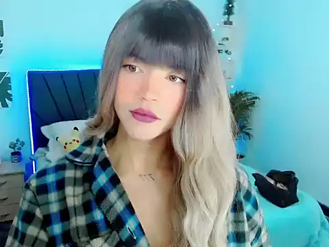 ZoeSchmmit online show from 07.25.26