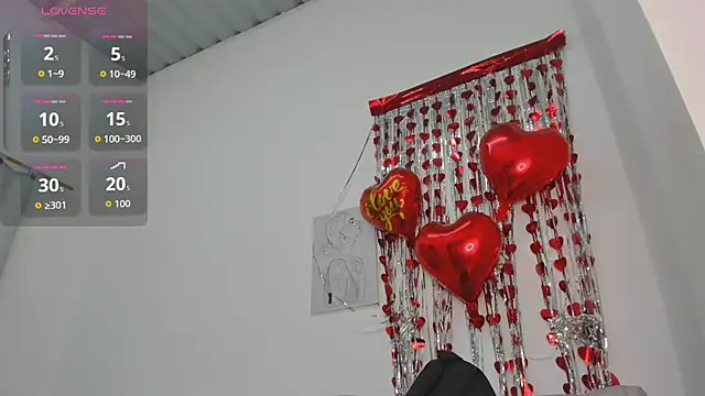 velvetluna  online show from 02.25.26