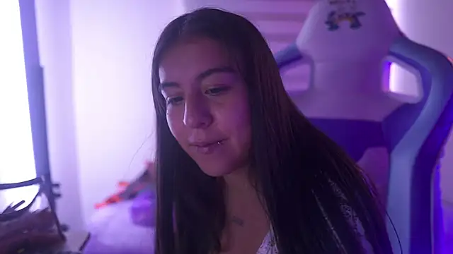 Snapshot of mavi_boo chatting on 02.20.26 mavi boo online show from 02.20.26