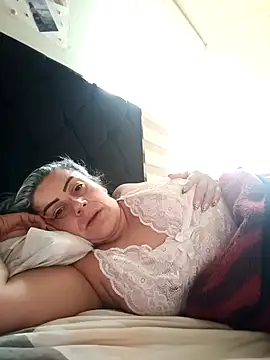 Snapshot of maynor_1998 chatting on 02.28.26 maynor 1998 online show from 02.28.26