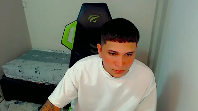 Black diamondd  online show from 04.17.26