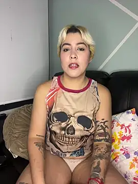 Snapshot of Dakota_Bailey chatting on 02.28.26 Dakota Bailey online show from 02.28.26