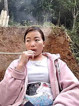 Ella-aa online show from 02.15.26