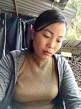 Ella-aa online show from 03.10.26